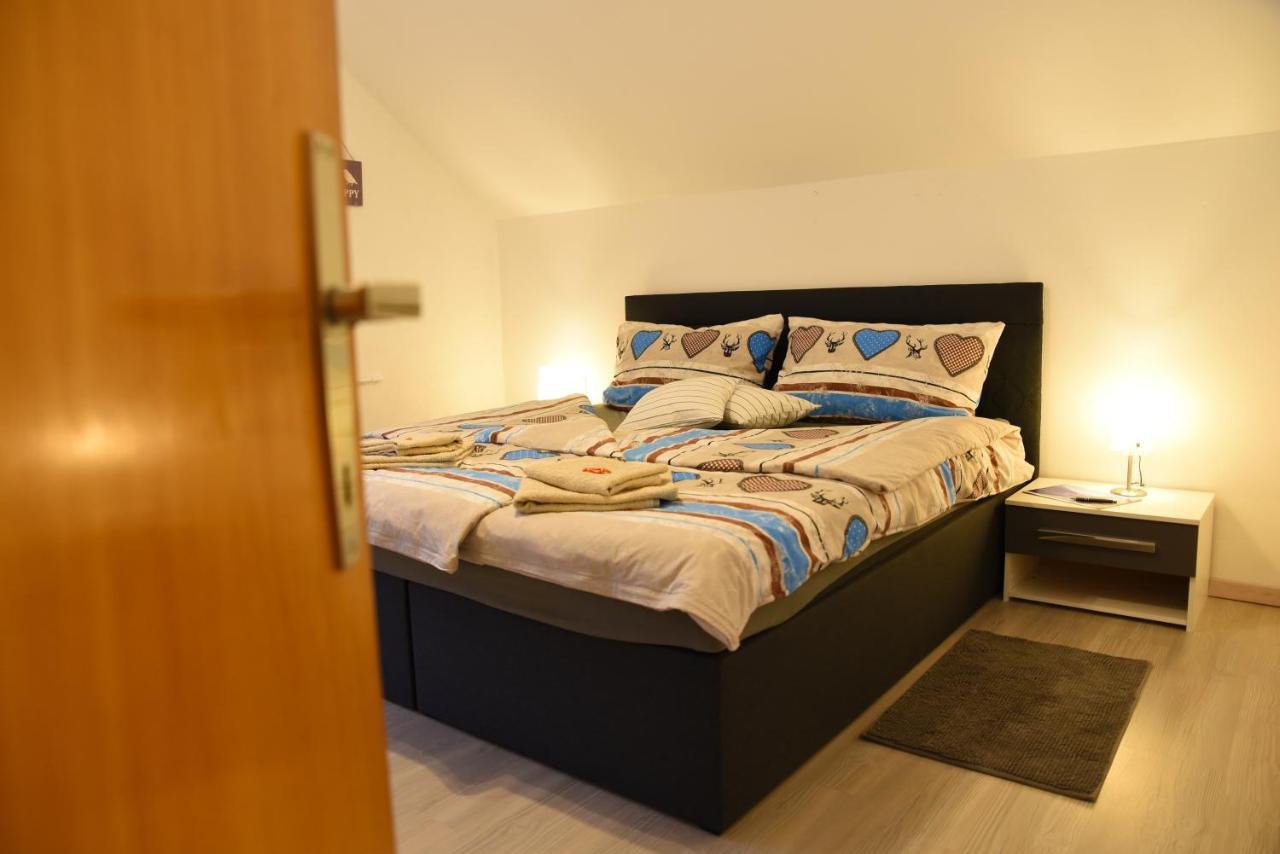 Апартаменты 80 M2 Haushaelfte, 3 Zimmer, Parkplaetze, Bis 6 Pers Вангле Экстерьер фото
